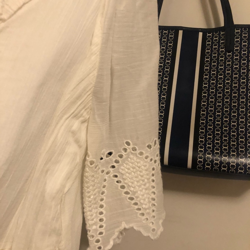 Beautiful white cotton & lace dress - Picture 5 of 6